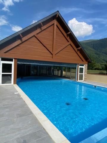 Le Nid Douillet Du Pic D'Aran Apartman Bagnères-de-Luchon Kültér fotó